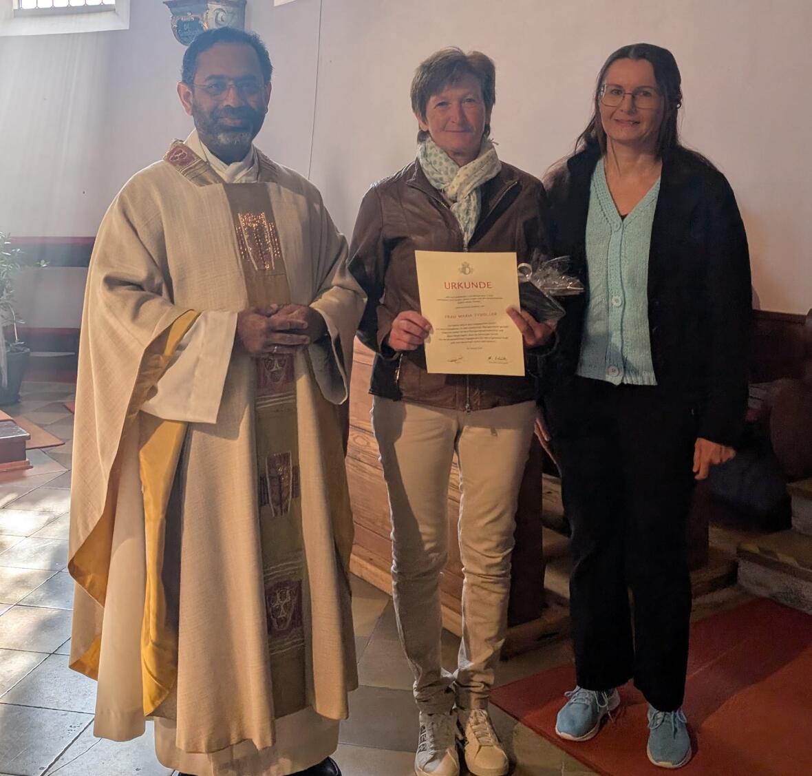 2026-05-07_12-45-11-foto_verabschiedung_maria_tyroller